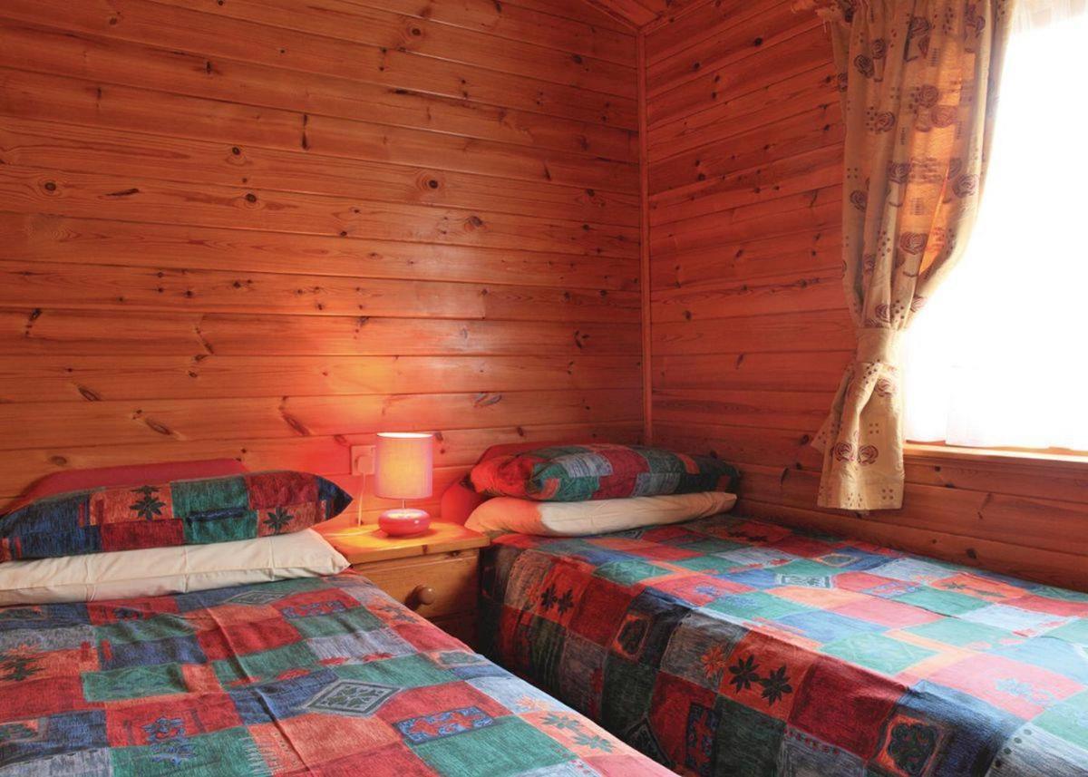 Ben Nevis Holiday Park Banavie Экстерьер фото